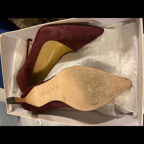 Heels - Picture 3 of 4